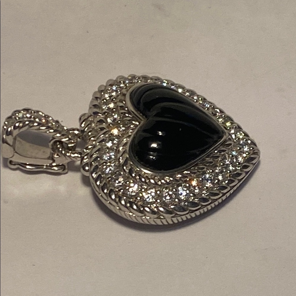 Judith Ripka Heart Pendant - Picture 3 of 4